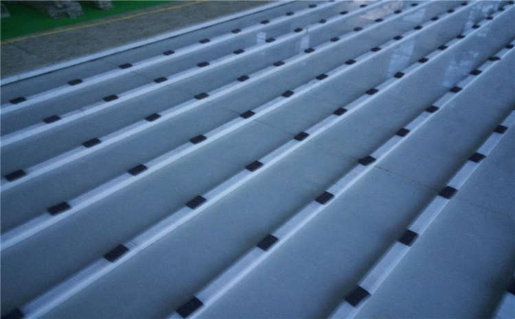 硬木企口運動體育地板雙層龍骨結(jié)構(gòu)