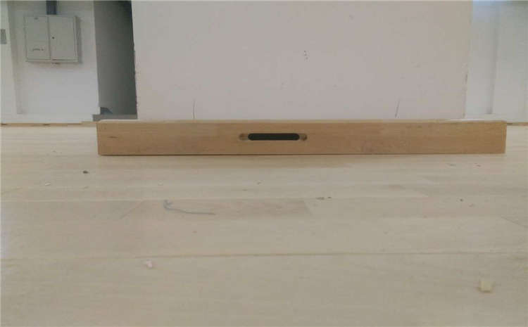 俄勒岡松體育運(yùn)動地板一般多少錢?