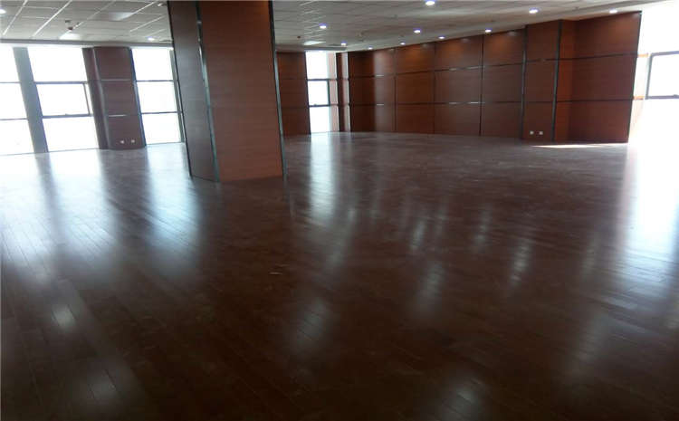 拼接板實(shí)木運(yùn)動(dòng)地板廠家去哪找?