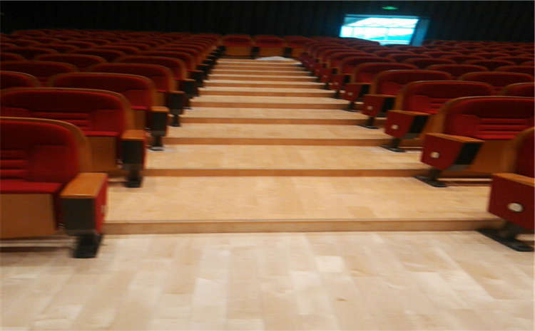 柞木體育館木地板批發(fā)價(jià)格