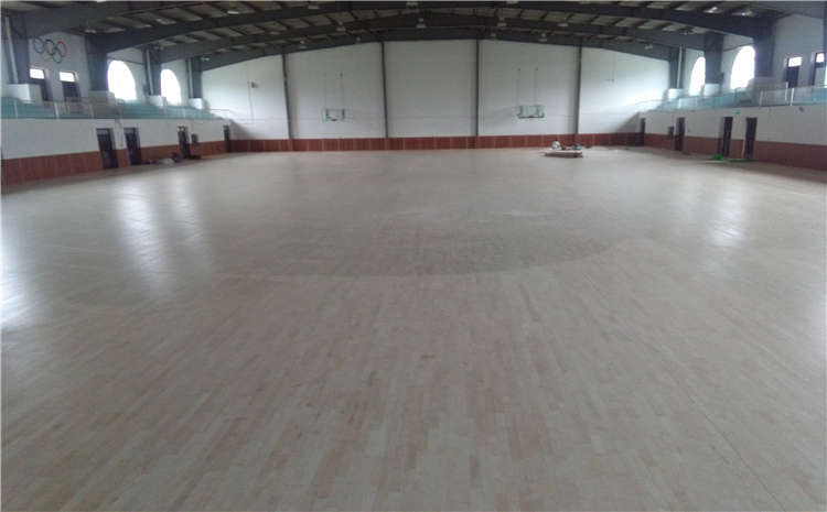 22厚體育木地板廠家報(bào)價(jià)表