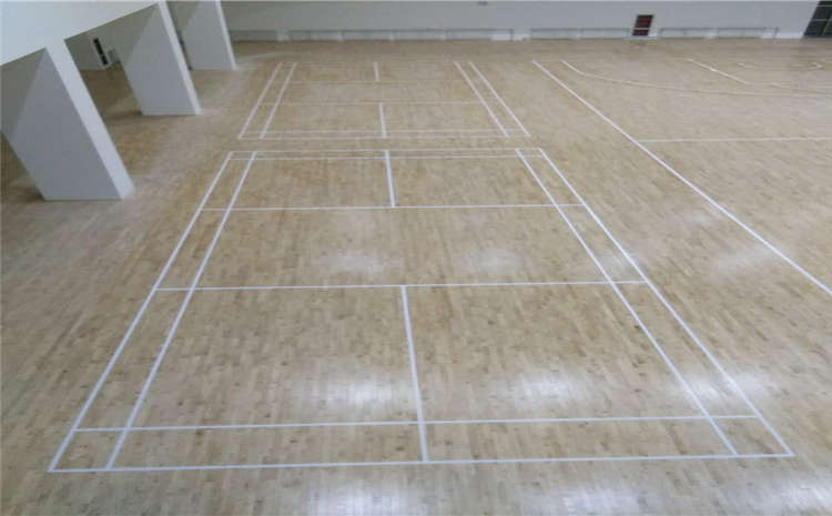 楓樺木體育木地板一般多少錢(qián)?