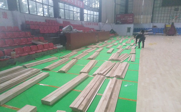 指接板運(yùn)動(dòng)體育地板多少錢一平米？