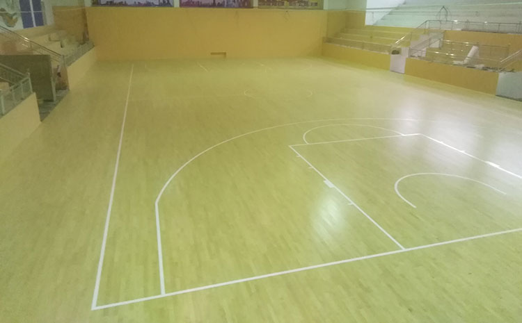 專業(yè)的體育木地板批發(fā)價格