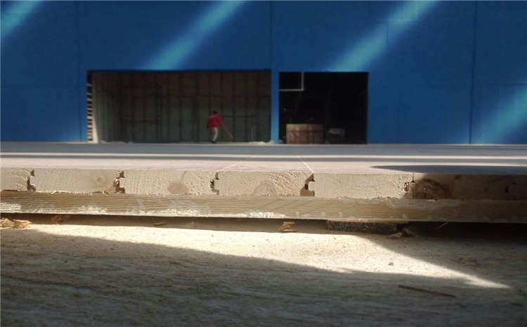 橡膠木NBA籃球場(chǎng)木地板廠**哪**好？