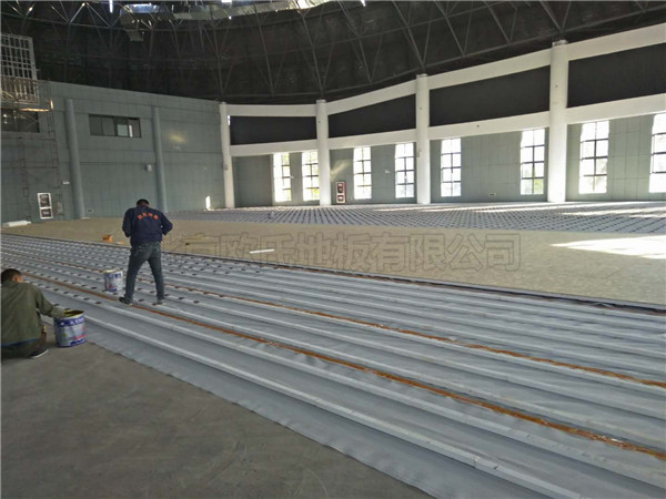 安徽黃山市歙（she）縣體育館木地板案例